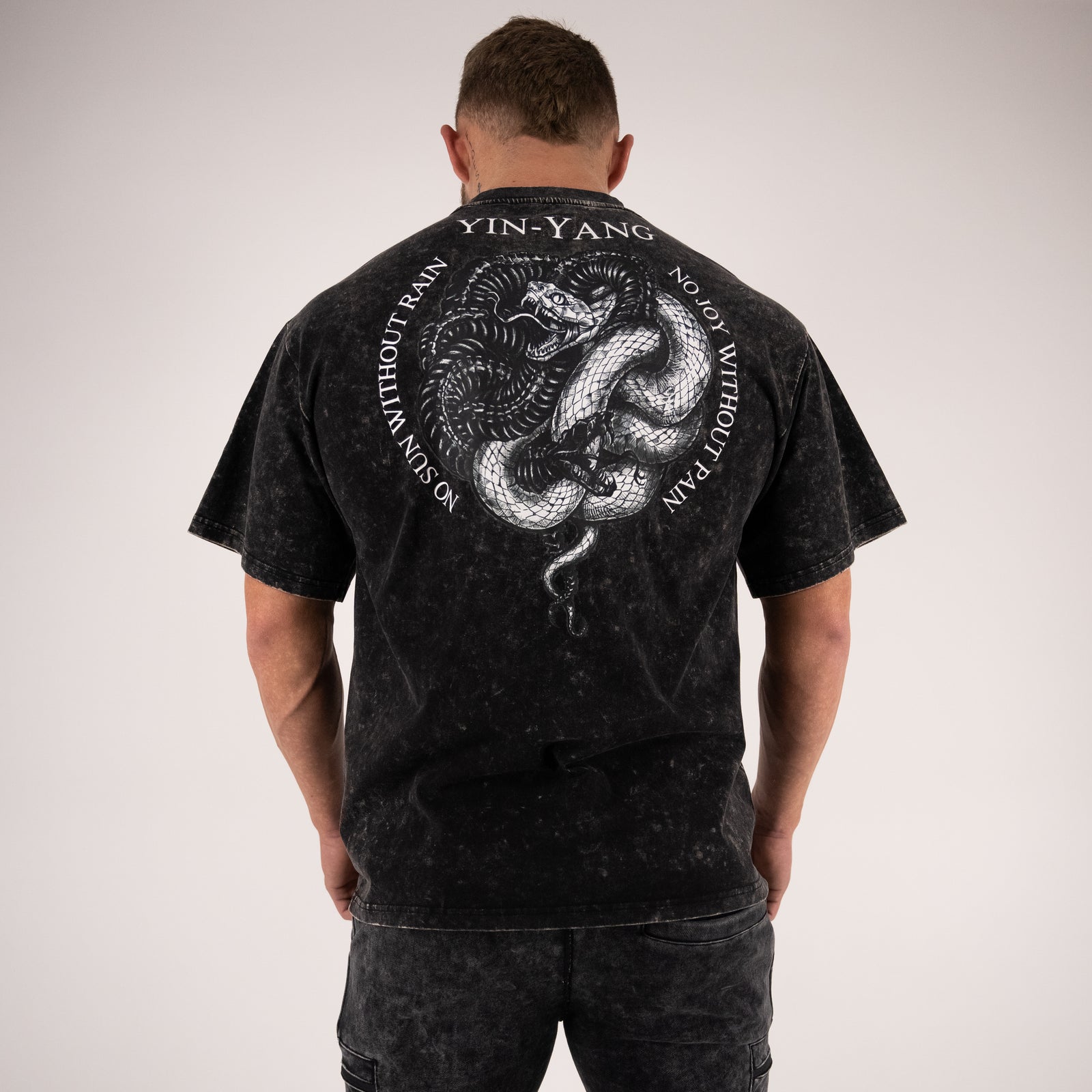 YIN-YANG OVERSIZED TEE X ACID WASH – SNAKE BITE FITNESS